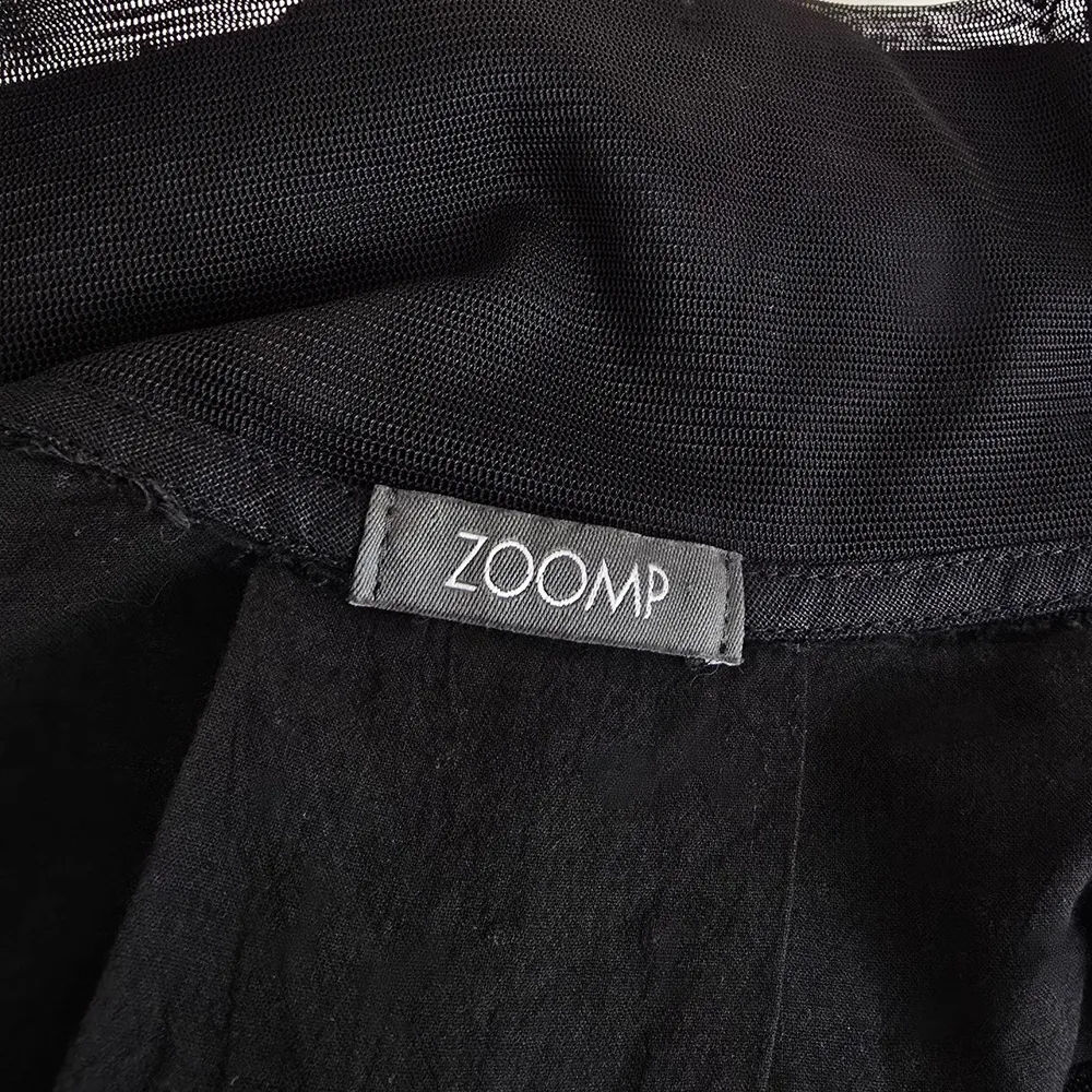 Blusa preta Zoomp