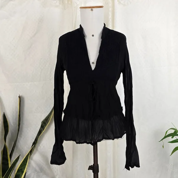 Blusa preta gótica y2k