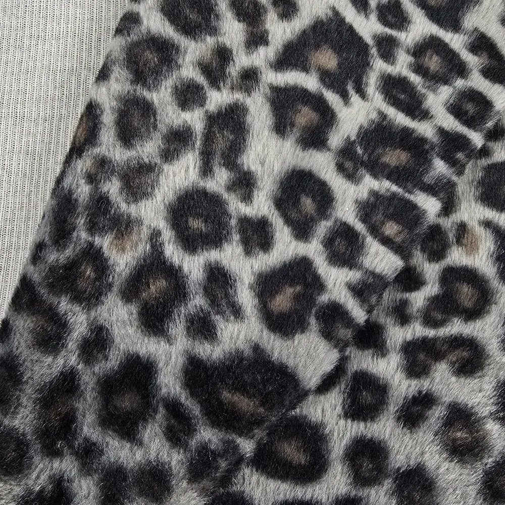 Casaco sobretudo animal print