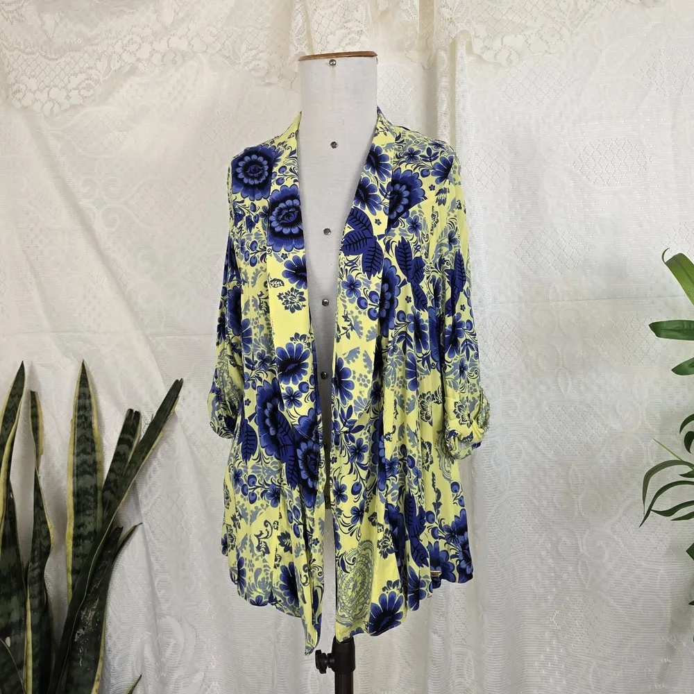 Kimono floral azul
