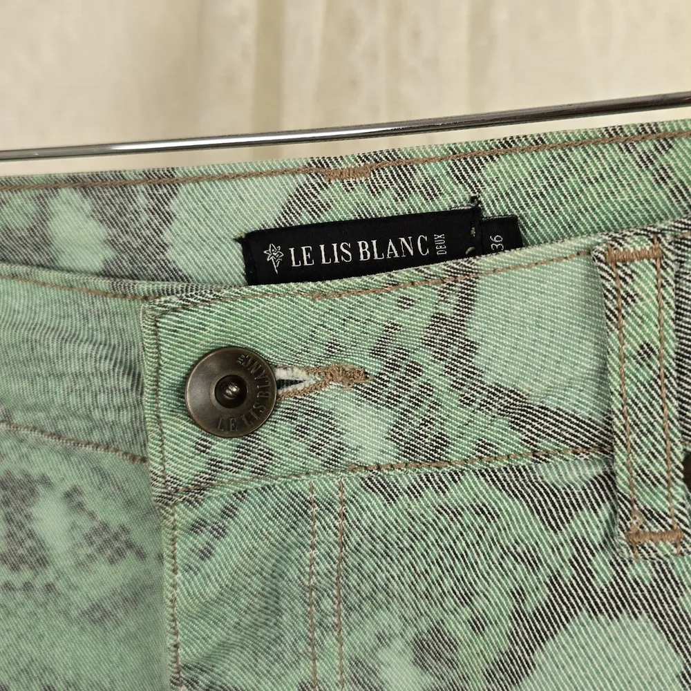 Calça Le Lis Blanc
