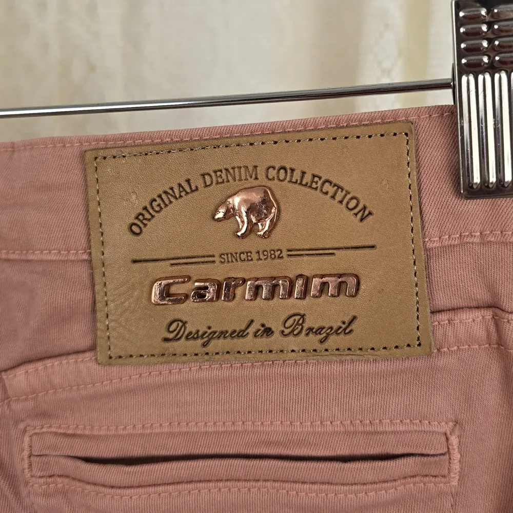 Calça flare Carmim