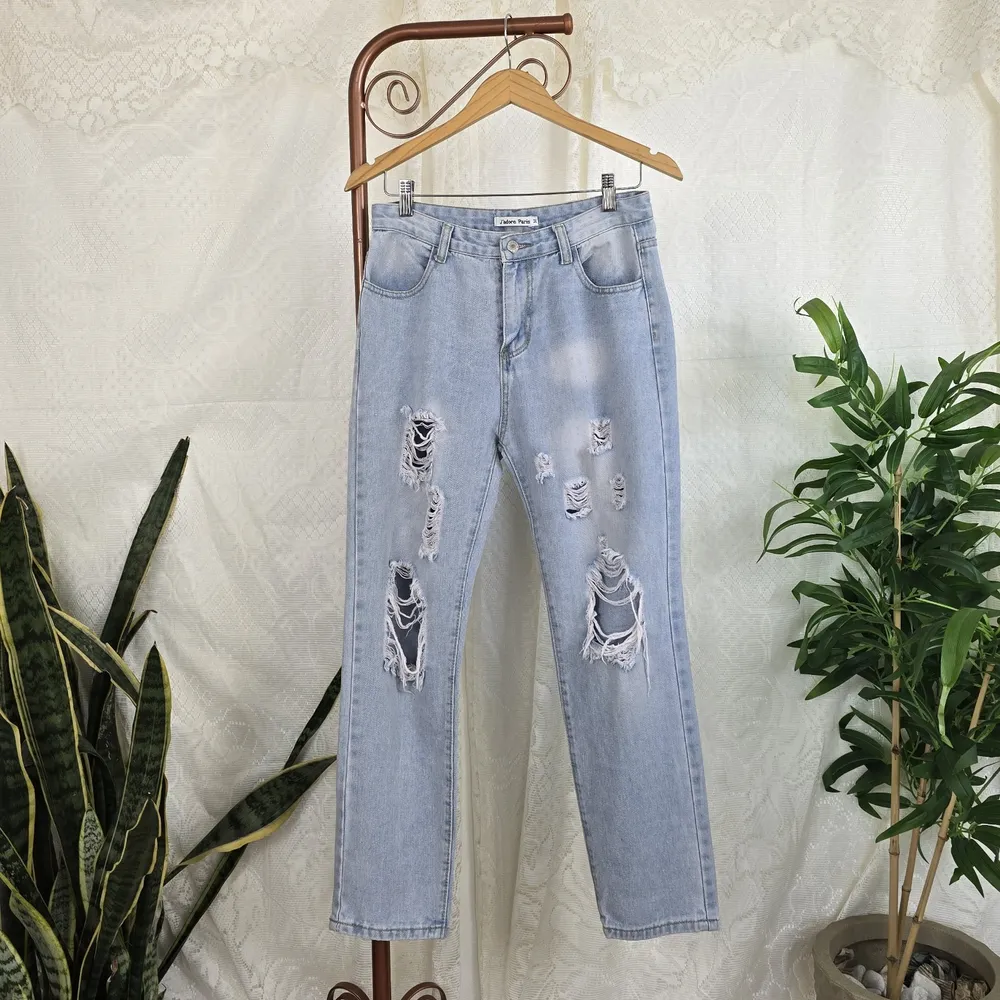 Calça jeans destroyed