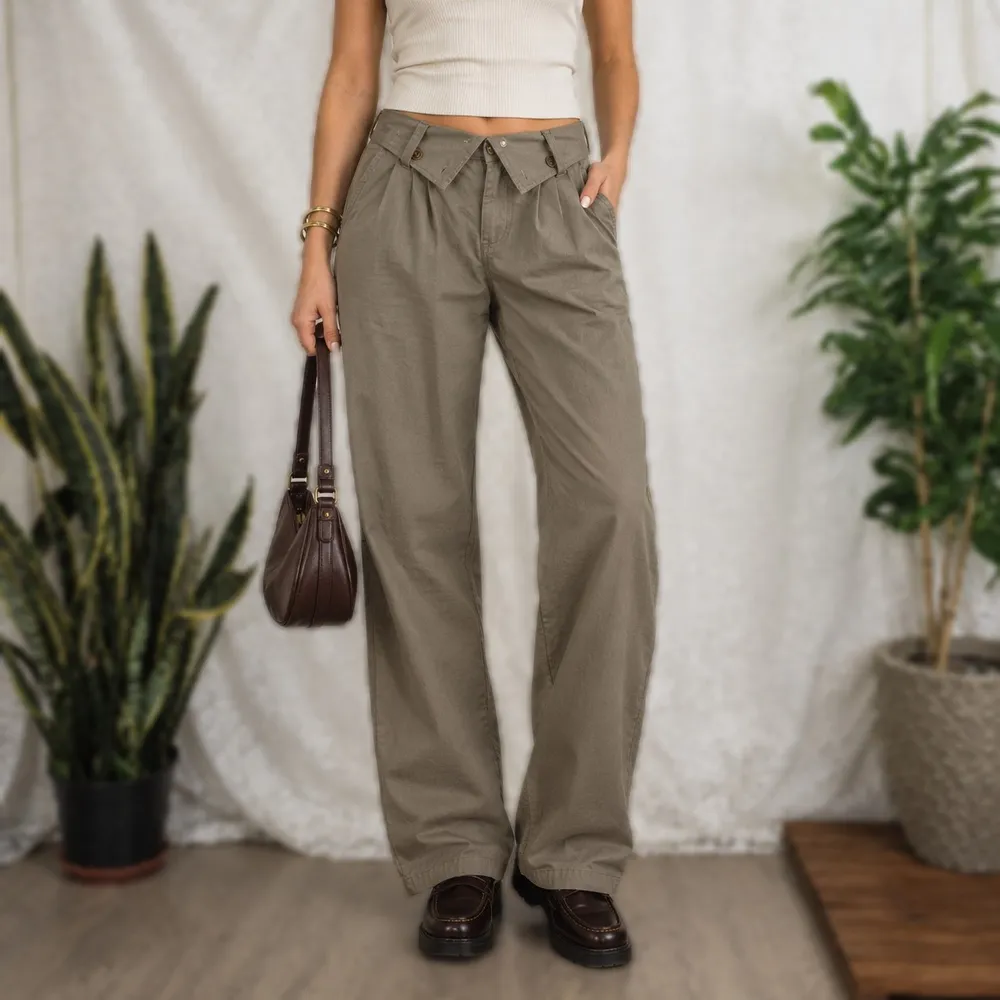 Calça cargo cáqui y2k