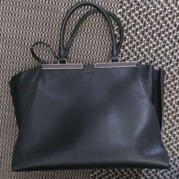 FENDI  3jours preta original