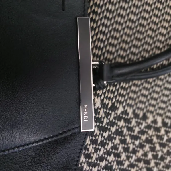FENDI  3jours preta original