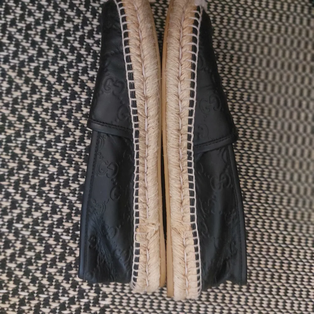 gucci espadrille couro