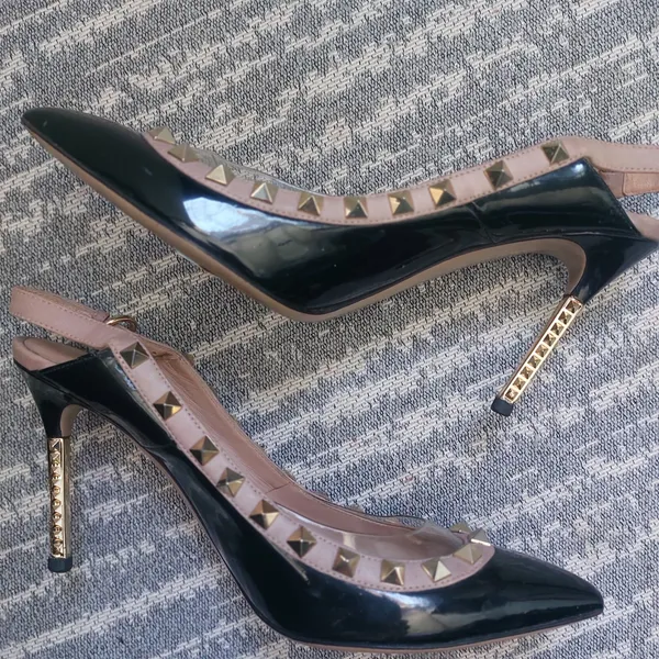 VALENTINO garavani rockstud