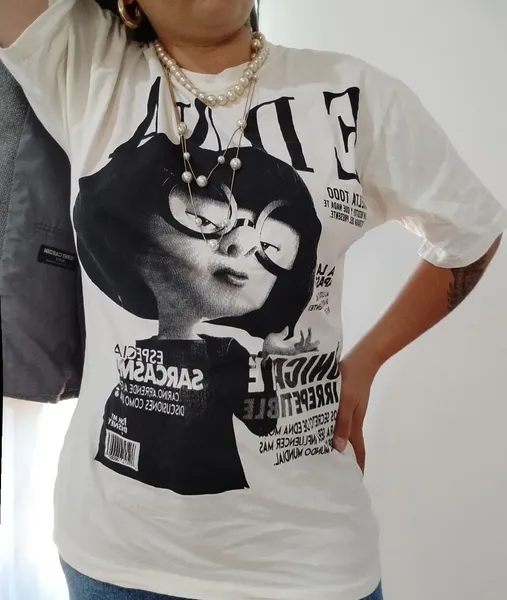 T-shirt Edna