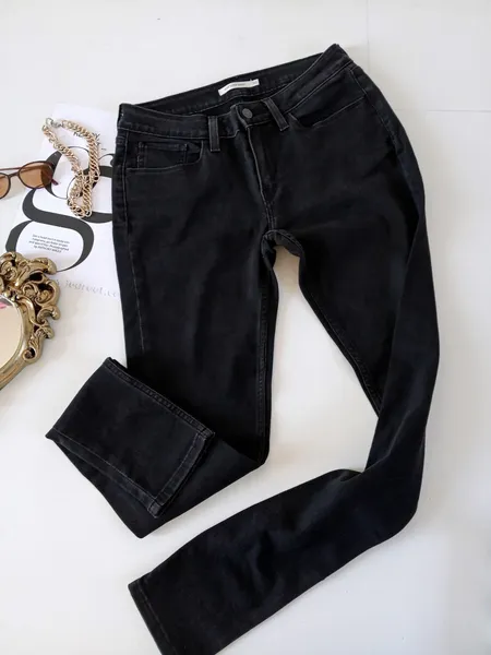 Calça jeans preta