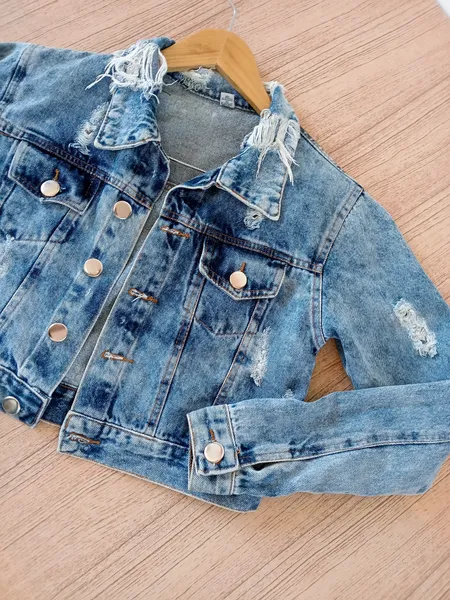 Jaquetinha jeans