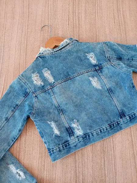 Jaquetinha jeans
