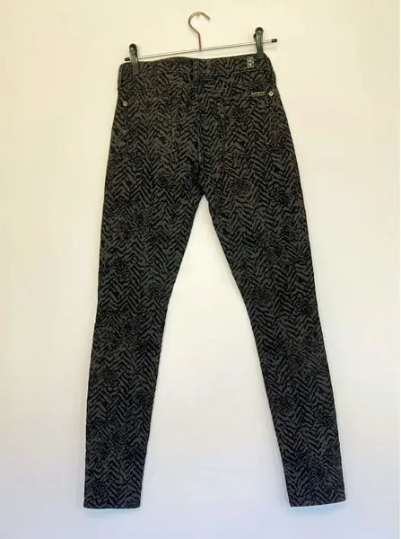 Calça Skinny 7 For All Mankind Jacquard Preta - 36