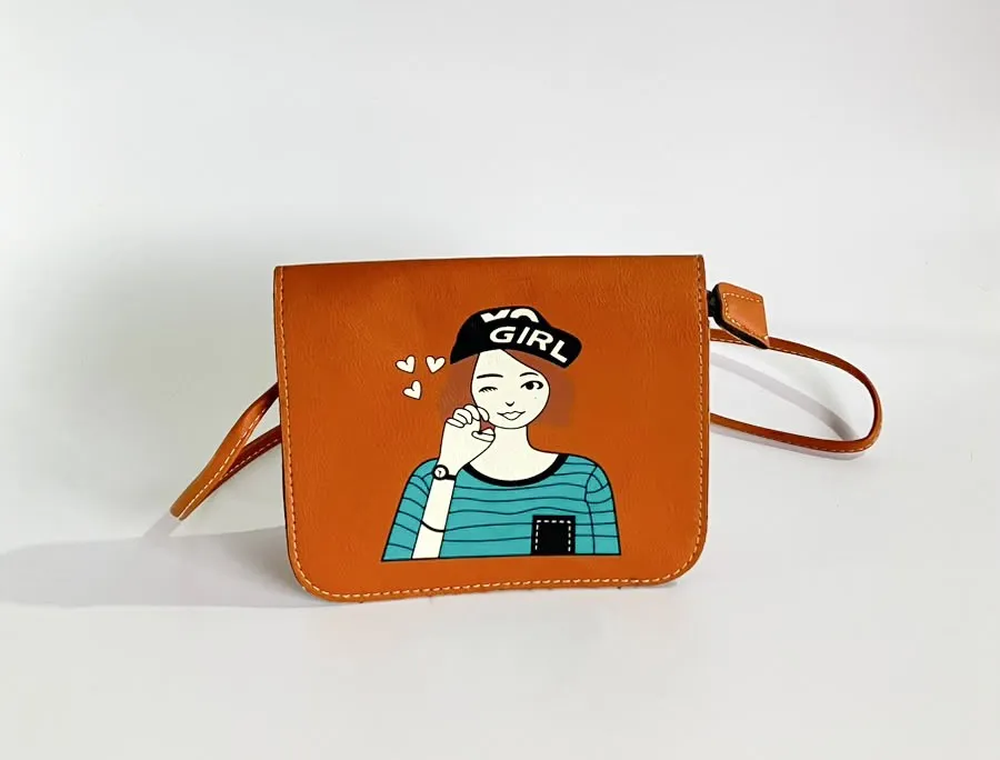 Bolsa Transversal Marrom Estampa Pop Art
