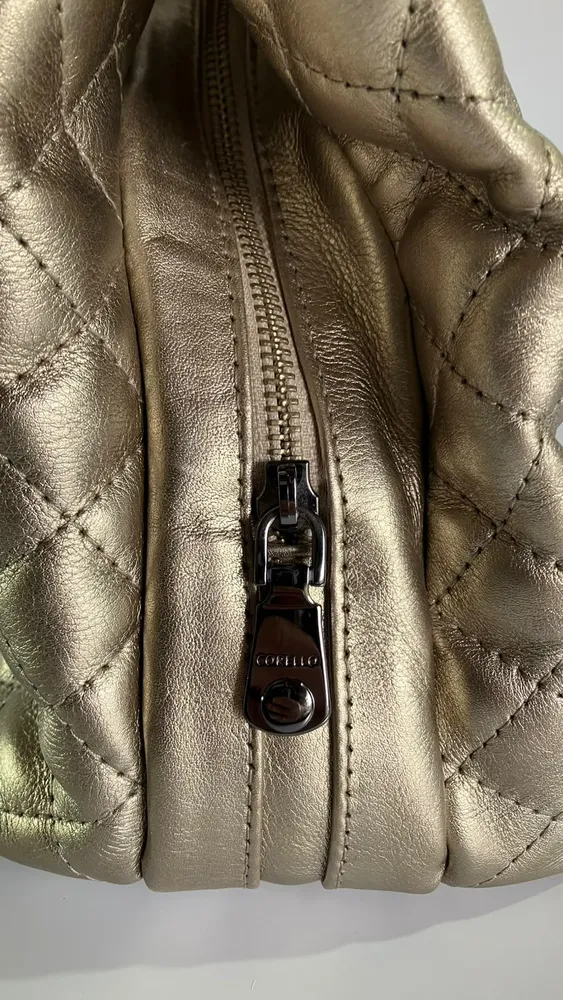 Bolsa Corello Matelassê Dourada