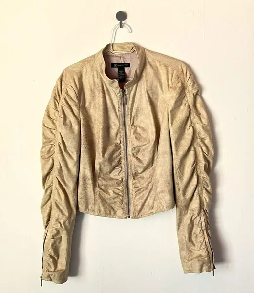 Jaqueta Cropped Textura Cobra - M