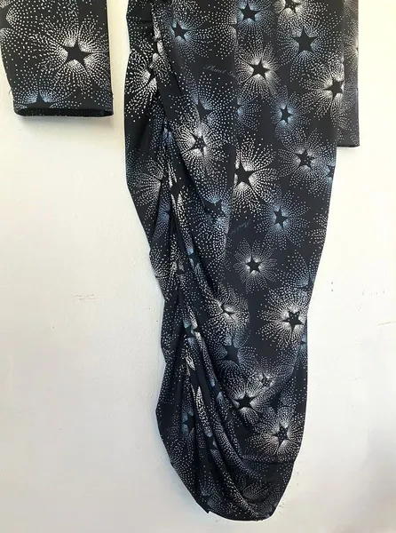 Vestido Midi Planet Girls Estrelas Costas Nuas - M