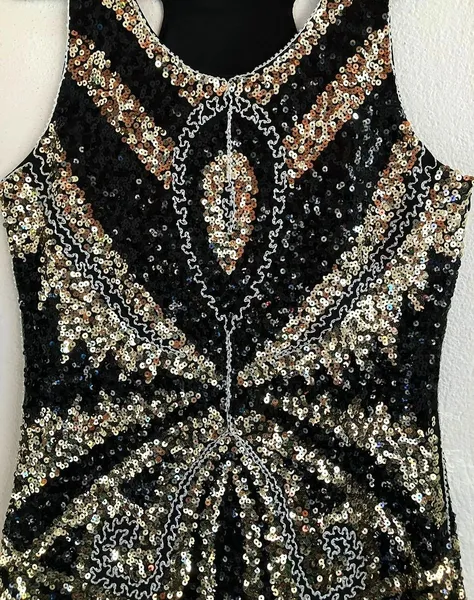 Vestido Paetê com Franjas Preto/Dourado - P