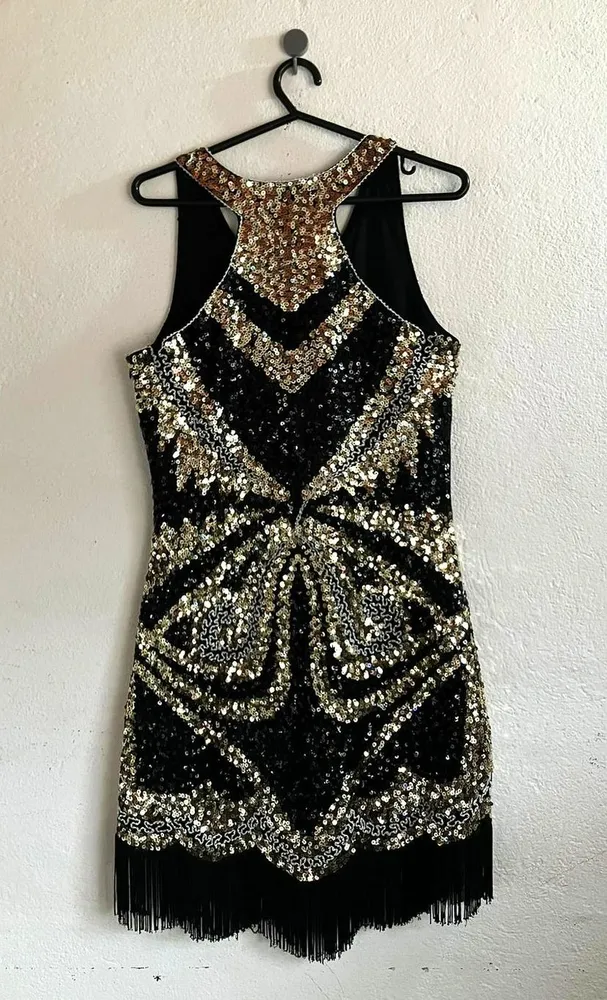 Vestido Paetê com Franjas Preto/Dourado - P