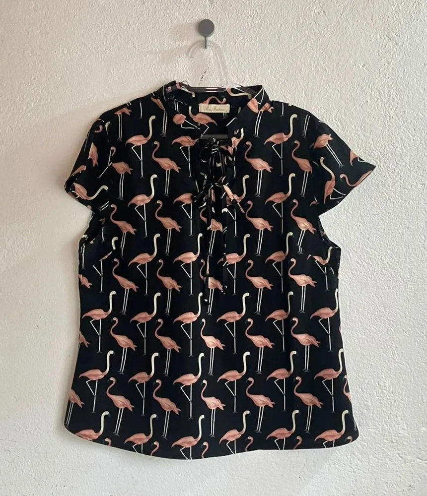 Blusa Estampa Flamingos - M