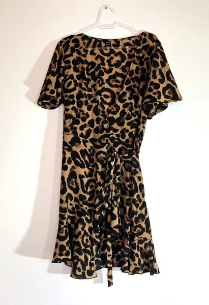 Vestido Shein Envelope Estampa de Onça - M