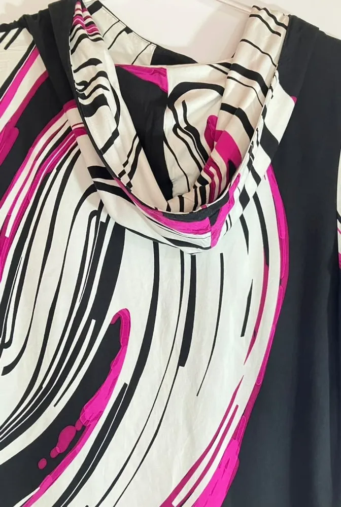 Vestido Midi Com Capuz e Bolsos -M