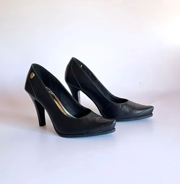 Scarpin Alexandre Herchcovitch Couro Preto - 36