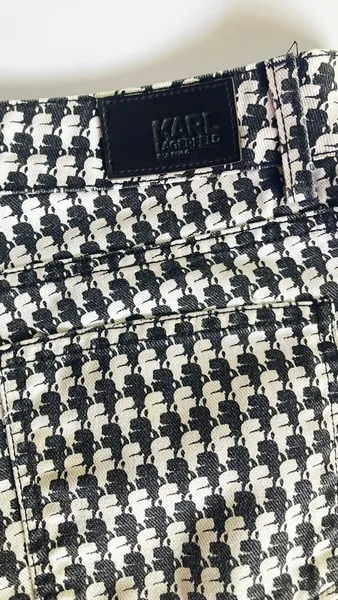 Shorts Karl Lagerfeld Pied-De-Poule preto e branco - 42
