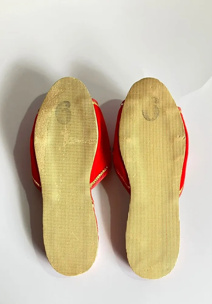 Chinelo Mule Veludo Vermelho Bordado Vintage 35/36