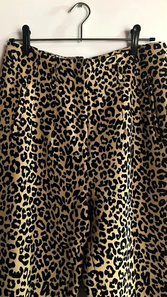 Calça Cenoura Animal Print AK Riachuelo - 42