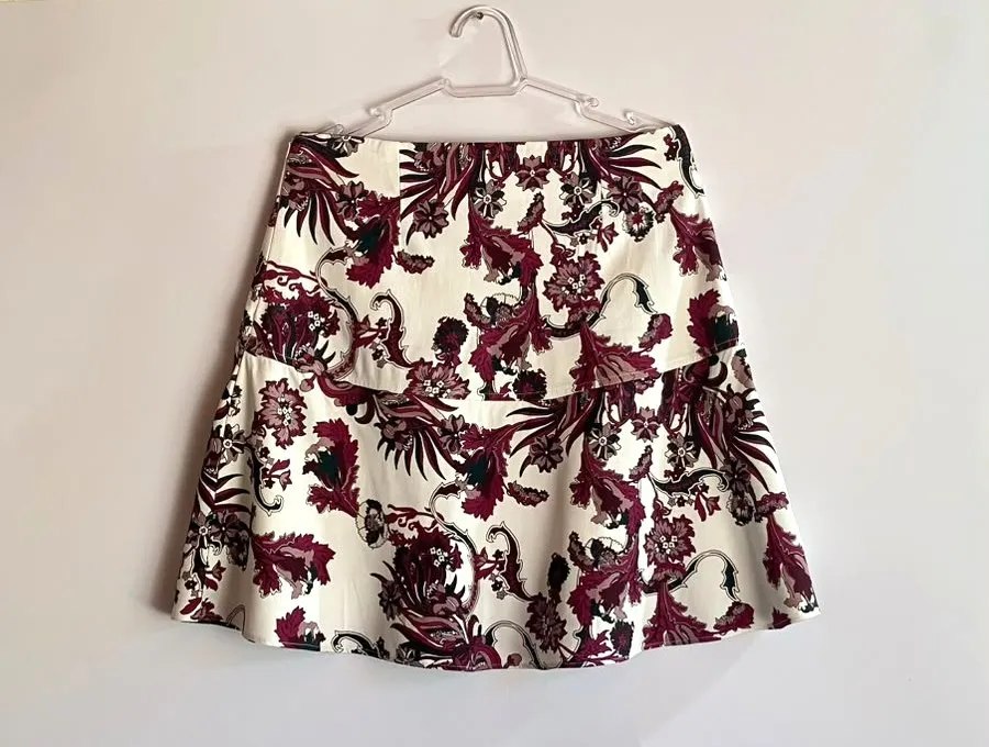 Saia Evasê Floral Le Lis Blanc - 38