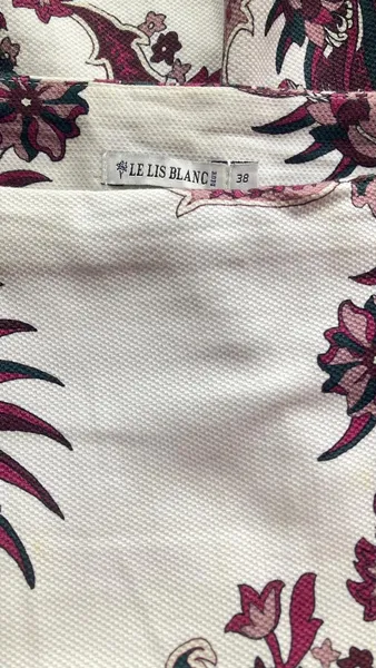 Saia Evasê Floral Le Lis Blanc - 38