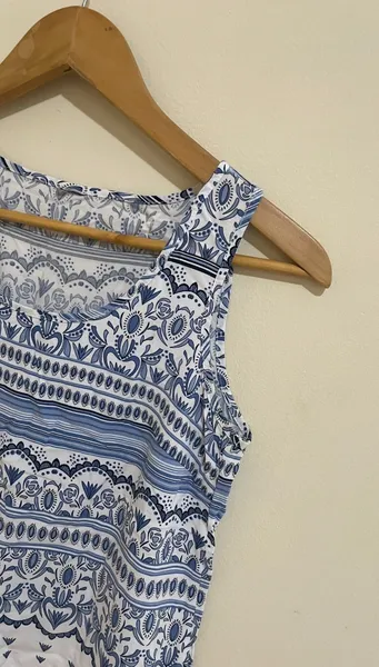 blusa regata tecido leve