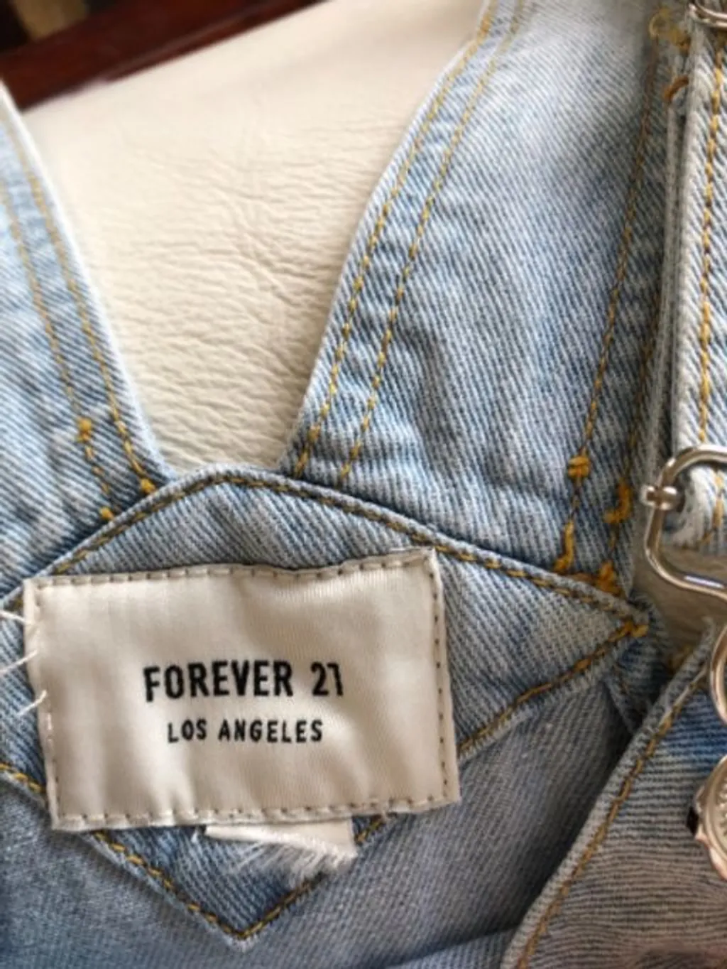 jardineira jeans Forever21
