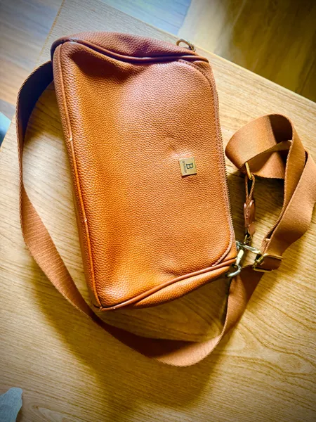 bolsa feminina marrom média