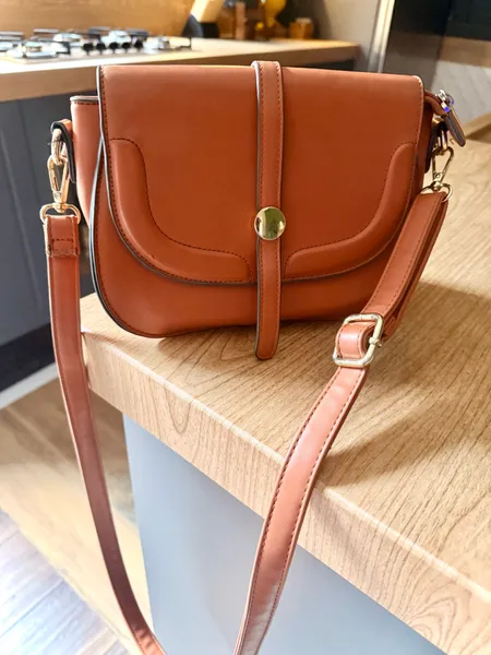 bolsa feminina tiracolo marrom