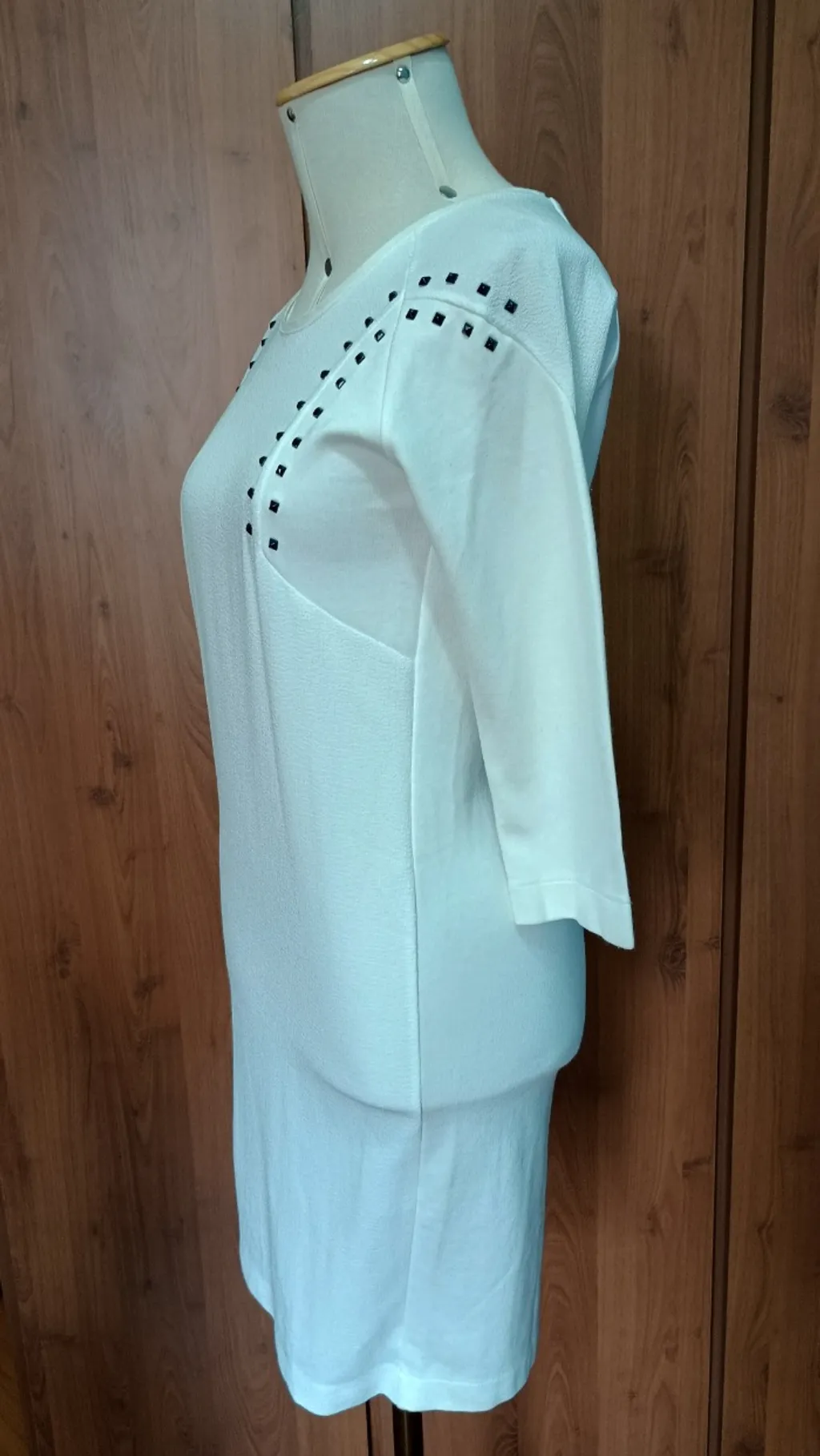 vestido off White Zara