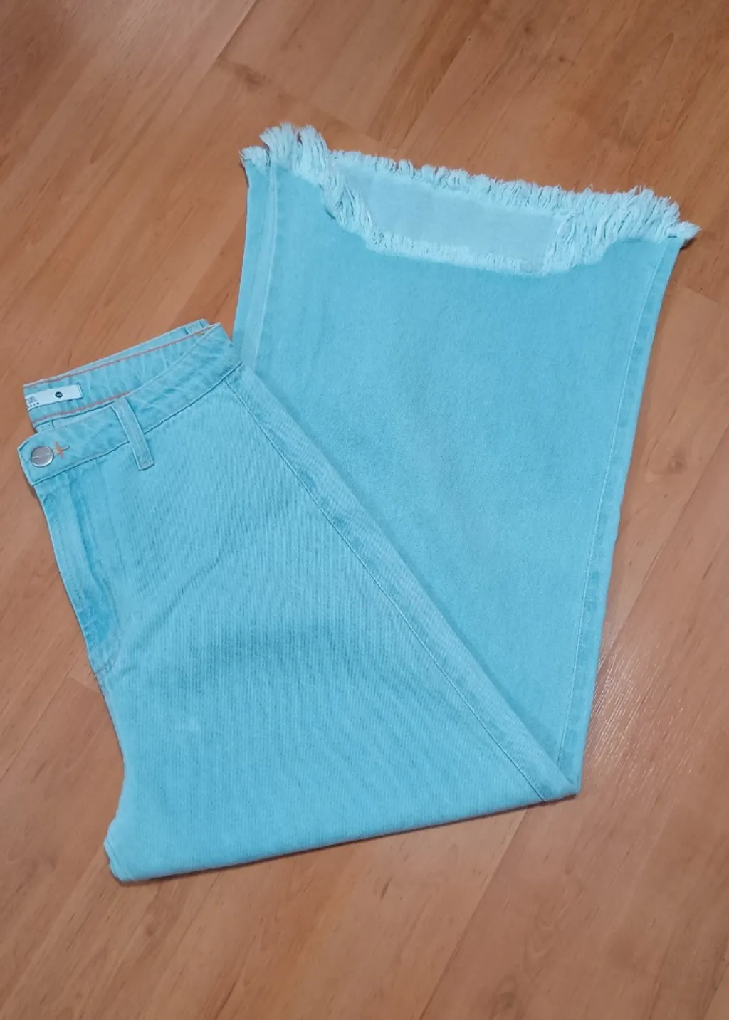 calça jeans pantalona