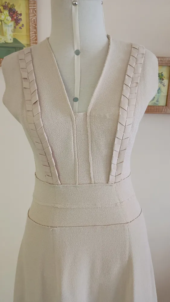 vestido midi trançado fit