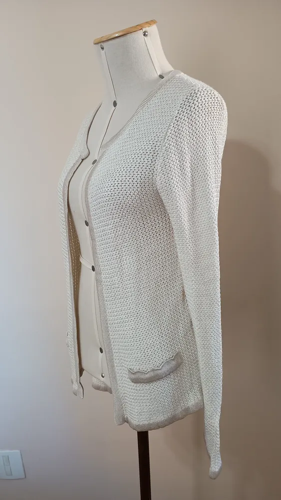 casaquinho de linha Egrey