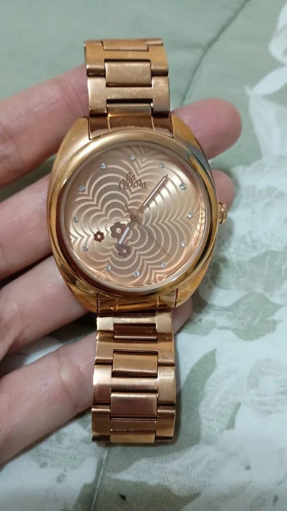 Relógio dourado Allora