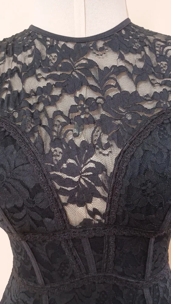 Body de renda preto Valisere