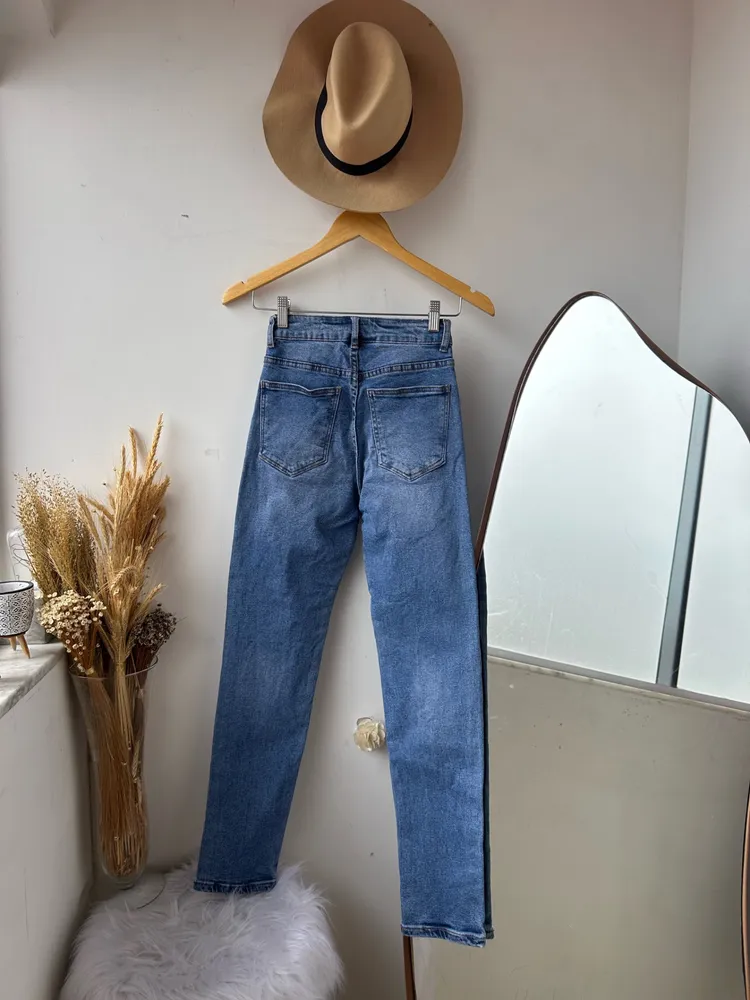 Calça jeans high 90s tam 36