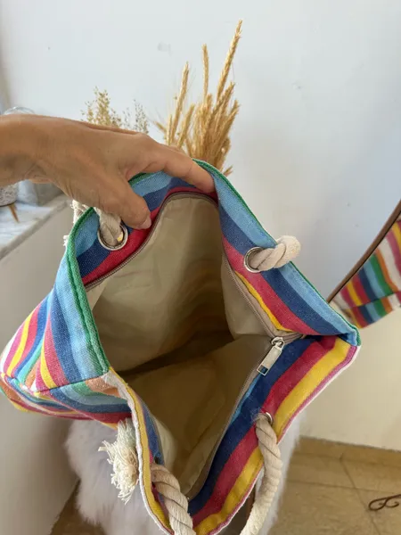 Bolsa com estampa arco iris