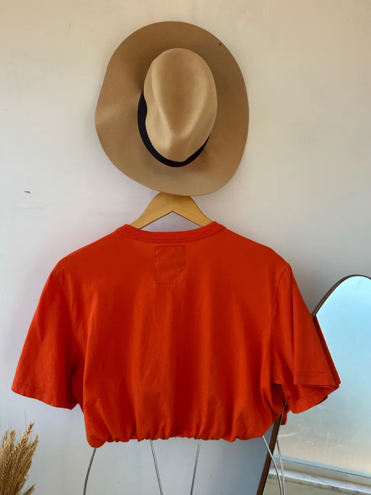 cropped colcci selva encantada laranja tam 38