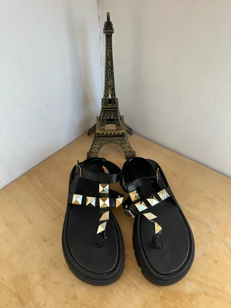 Sandalia feminina moleca modelo flat nova tam 36