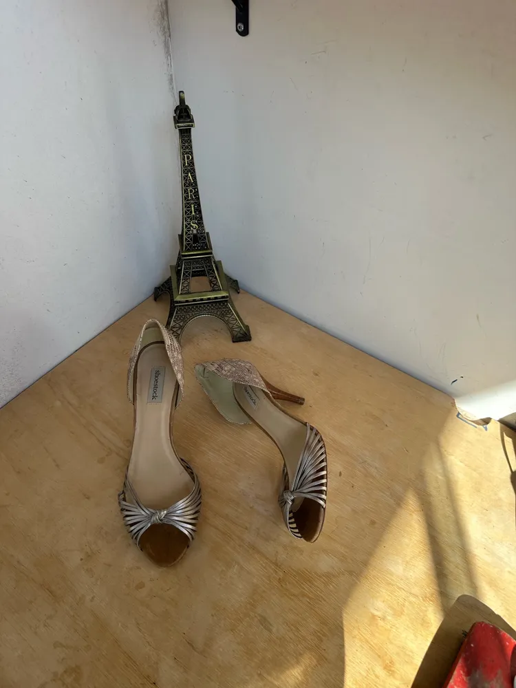 carpin novo peep toe shoestock couro tam 37
