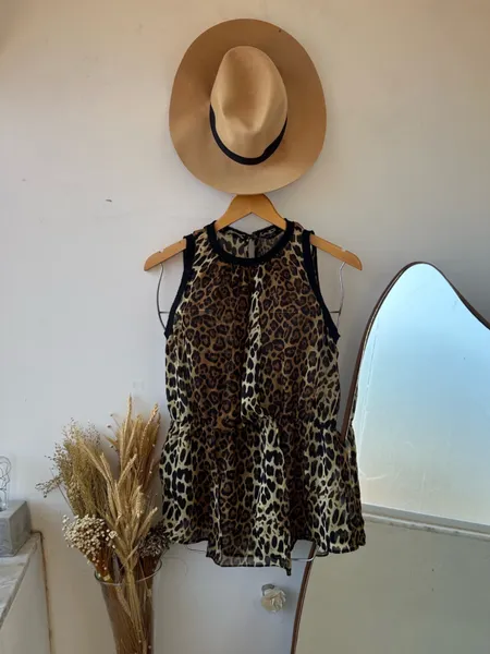 Blusa Zara animal print tam m