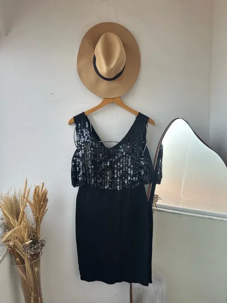 vestido tubinho forever 21 tam g