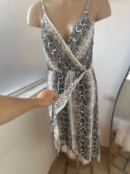 vestido tam 38 clockhouse